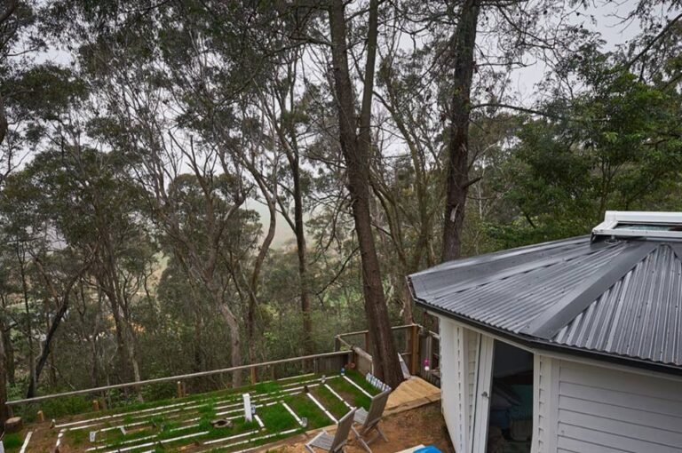 writes yurt 1 768x510